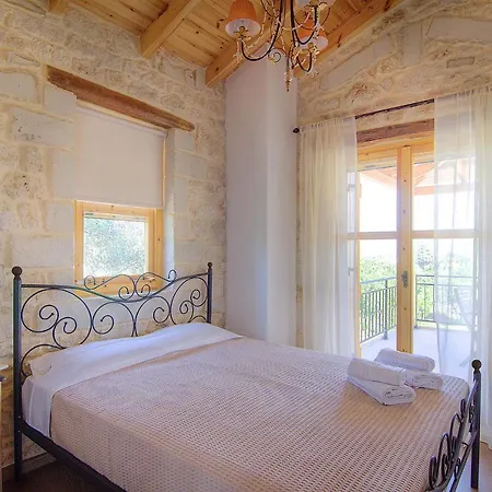 Caneva Villa *